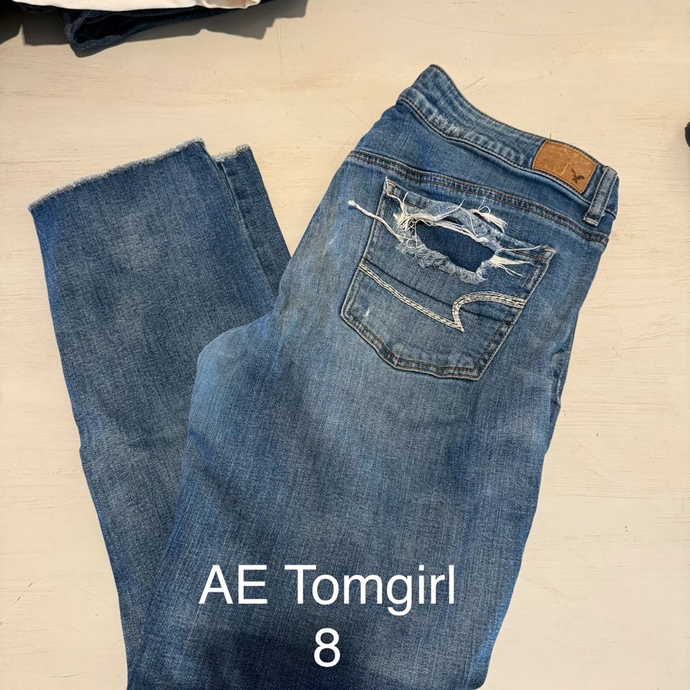 American Eagle Outfitters Distressed Boyfriend Jeans - Blue